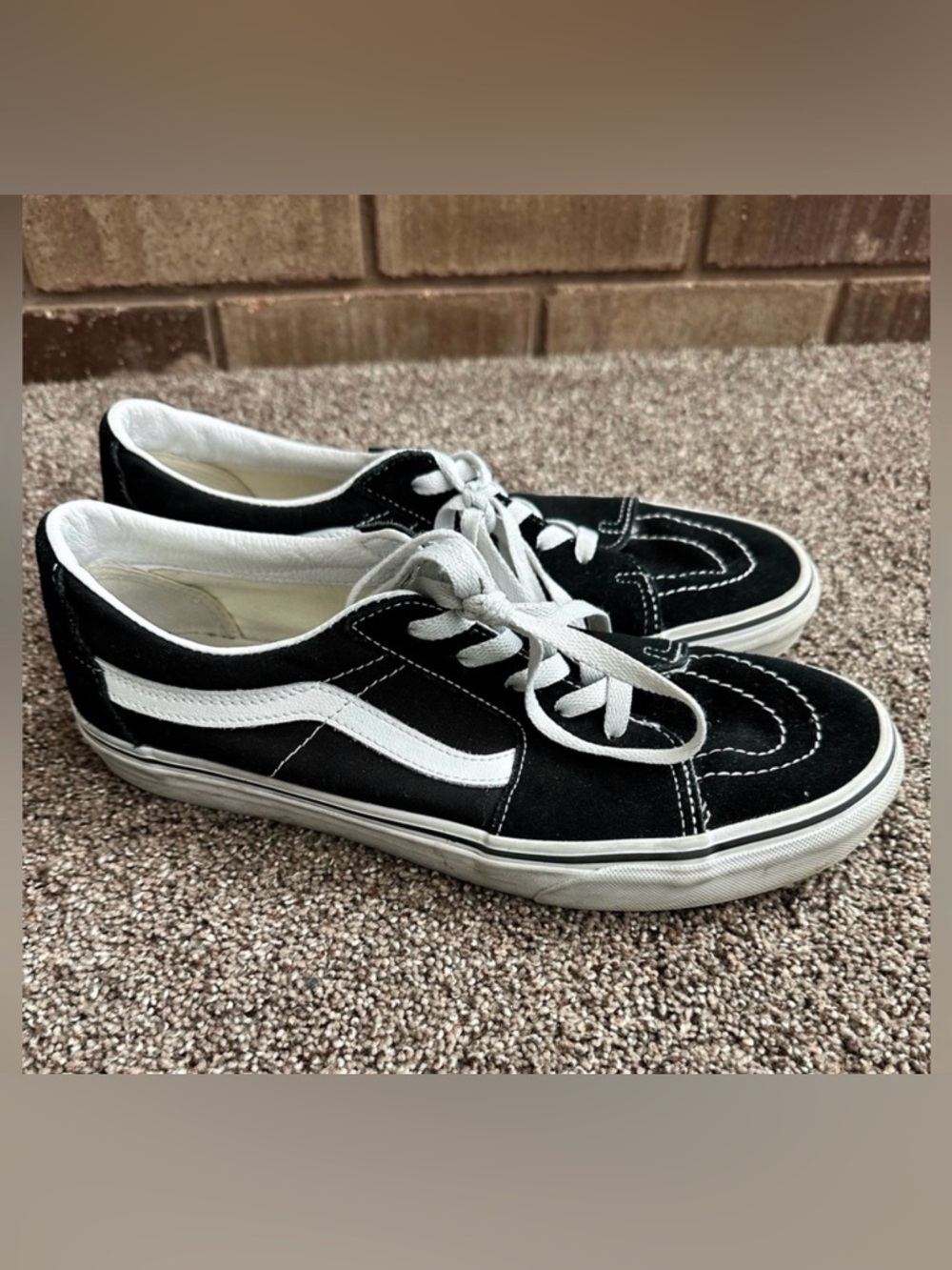 Vans Old Skool low-top black and white with the iconic white Jazz Stripe 10.5